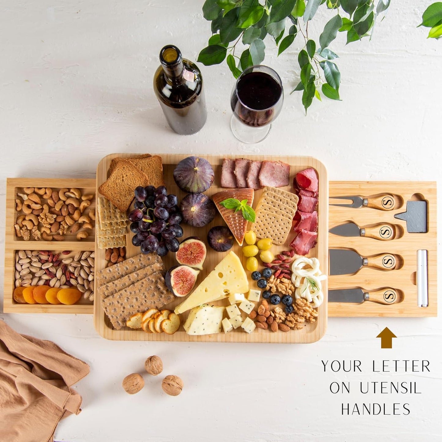 Personalized Bamboo Charcuterie Board Set with Accessories – Large Serving Tray with Knives & Smooth Surface for Cutting or Serving – Food-Safe Design – Ideal cheese board for Special Occasions